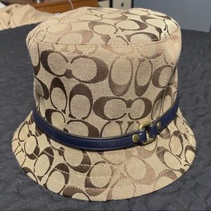 Coach bucket hat